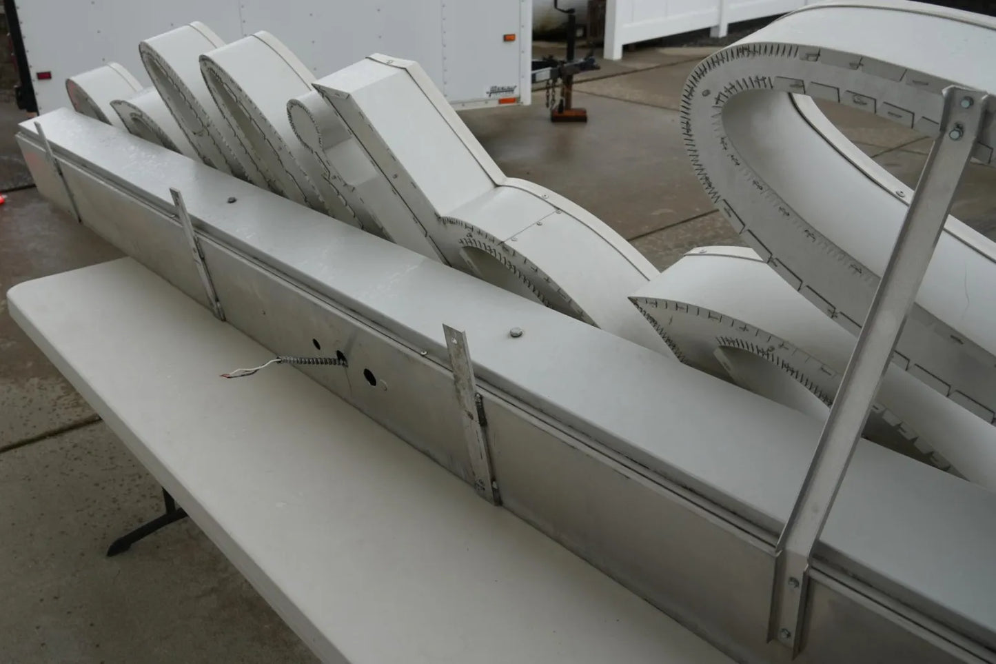 Cadillac Dealership Illuminated Logo Sign #D46