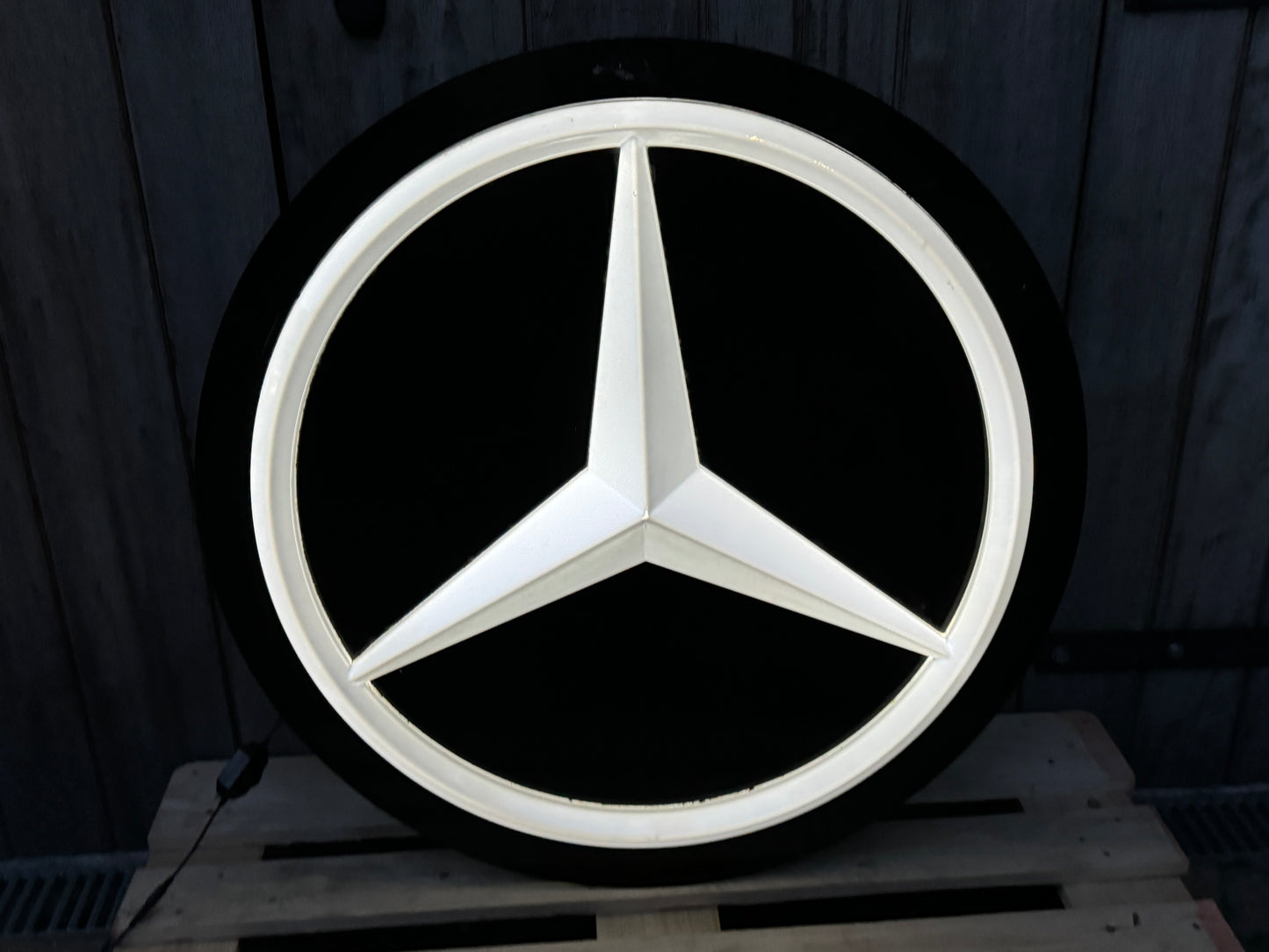 Mercedes Benz Dealership Vintage Round Illuminated Sign #D14