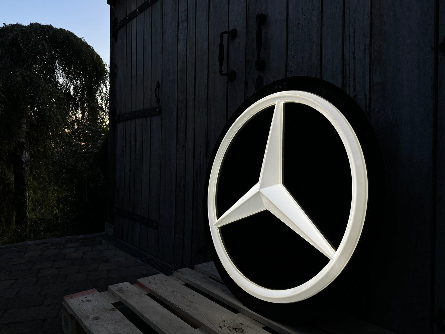 Mercedes Benz Dealership Vintage Round Illuminated Sign #D14