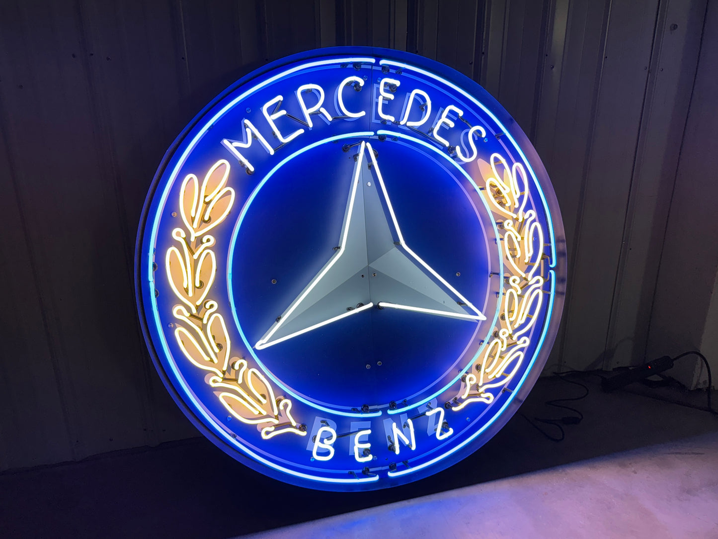Mercedes Benz Neon Sign #N123