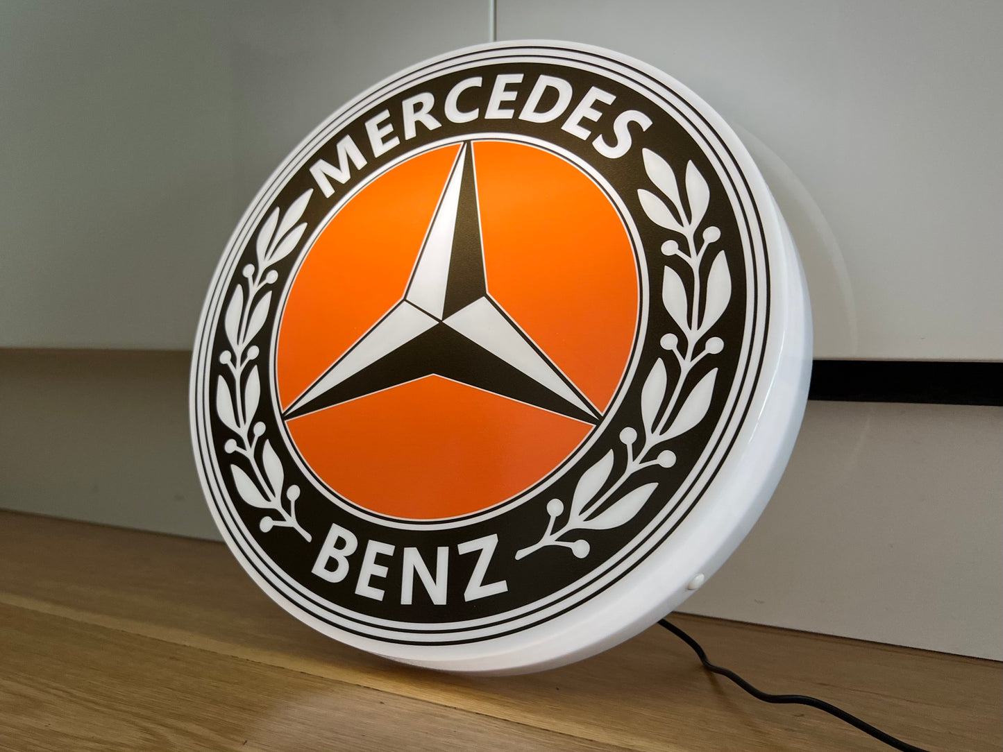 Mercedes Benz Round Illuminated Logo Sign #B53
