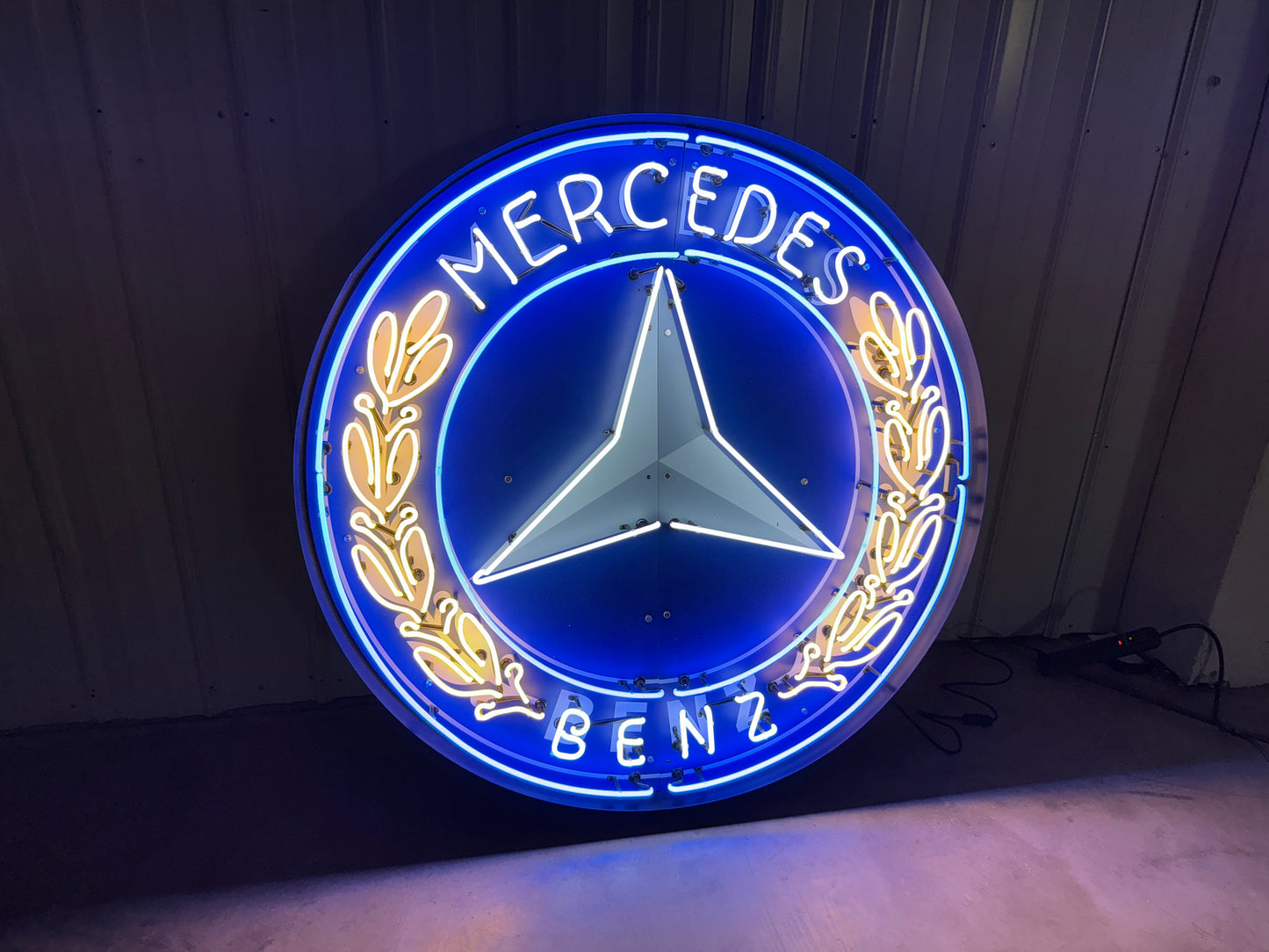 Mercedes Benz Neon Sign #N123