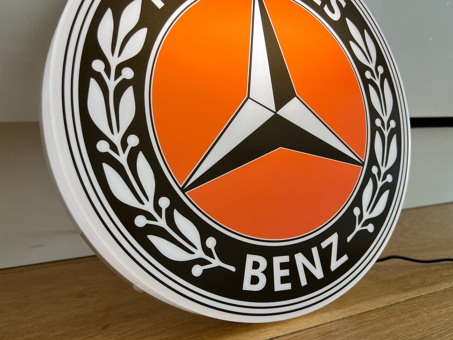 Mercedes Benz Round Illuminated Logo Sign #B53