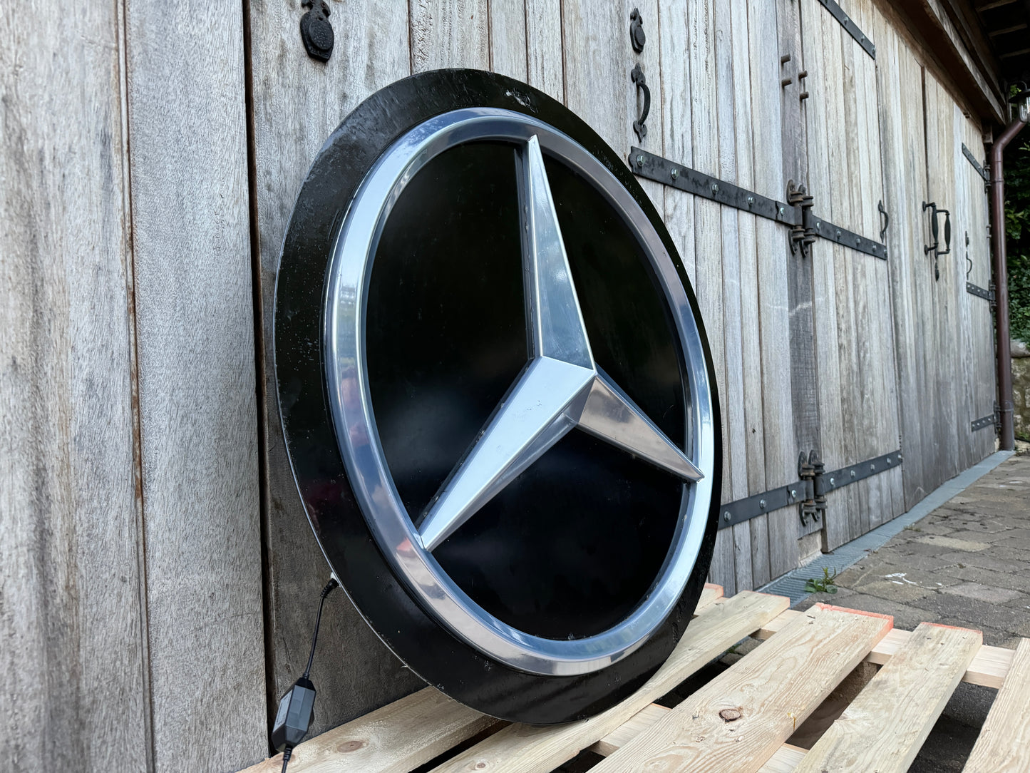 Mercedes Benz Dealership Vintage Round Illuminated Sign #D14
