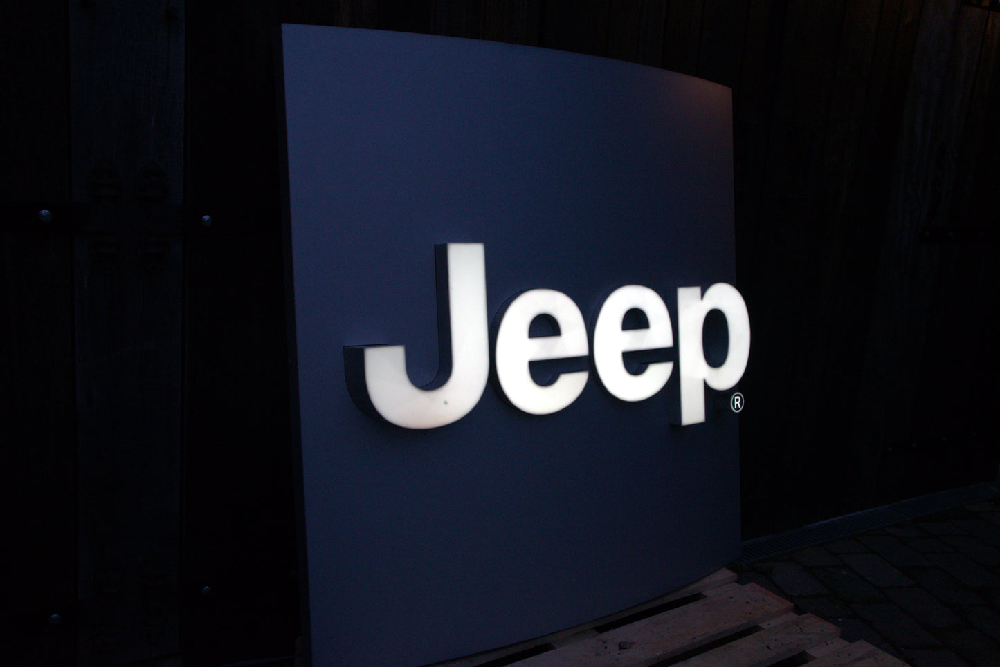 Jeep Dealership Illuminated Logo Sign #D48