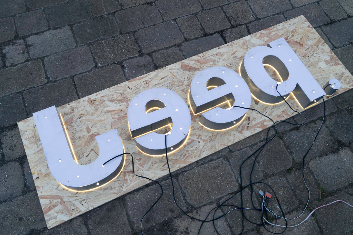 Jeep Dealership Illuminated Logo Sign #D47