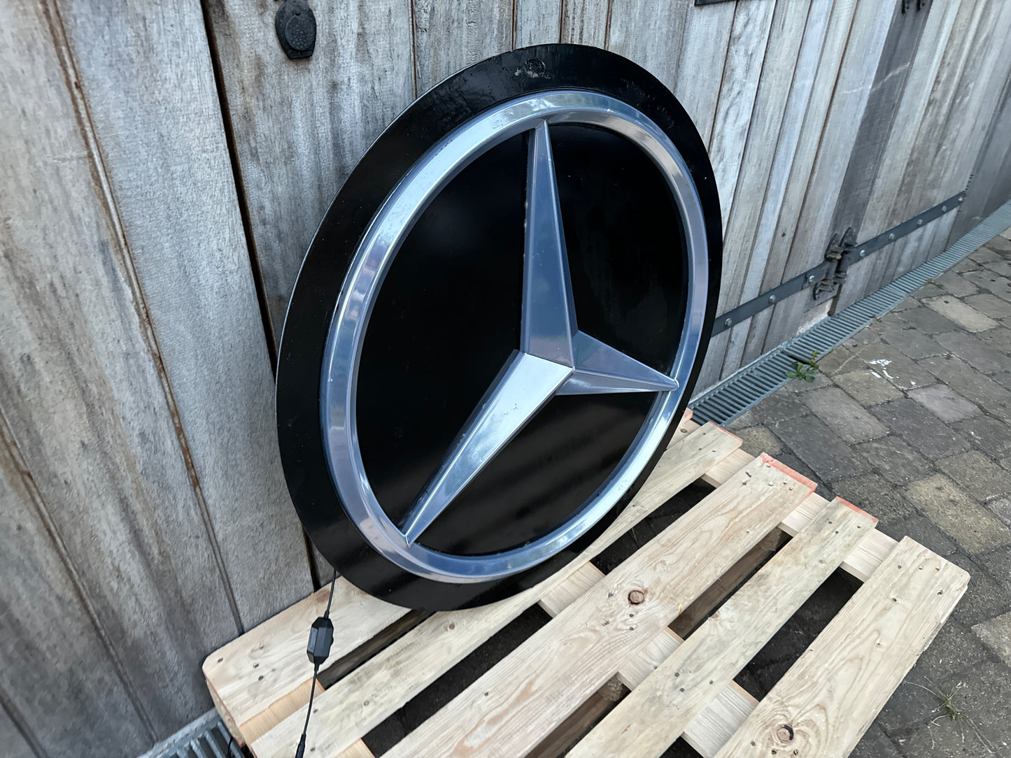 Mercedes Benz Dealership Vintage Round Illuminated Sign #D14