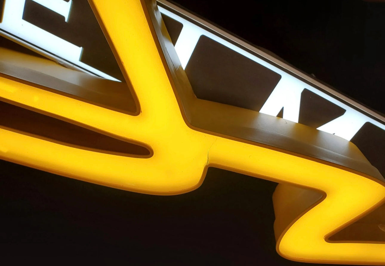 Singer Reimagined Porsche Illuminated Sign #D21