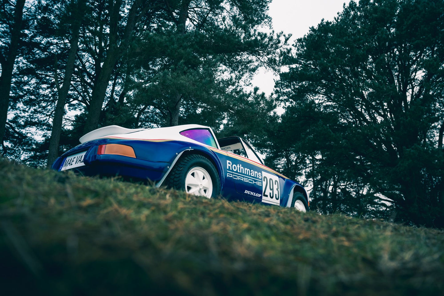 Porsche 911 Dakar 400cc Junior Car #J2
