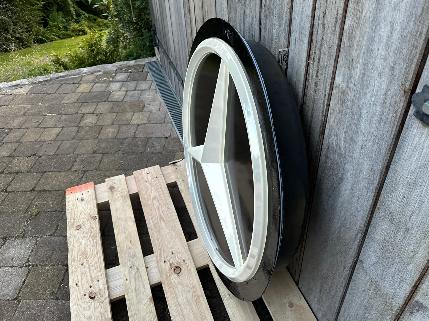 Mercedes Benz Dealership Vintage Round Illuminated Sign #D14
