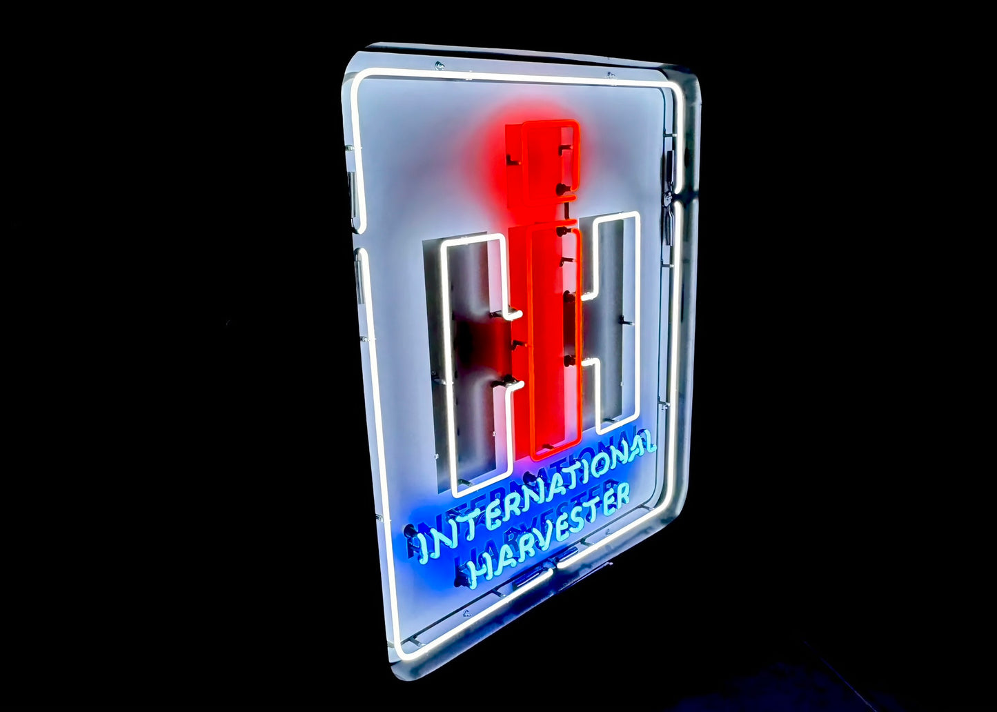 International Harvester Neon Sign #N117