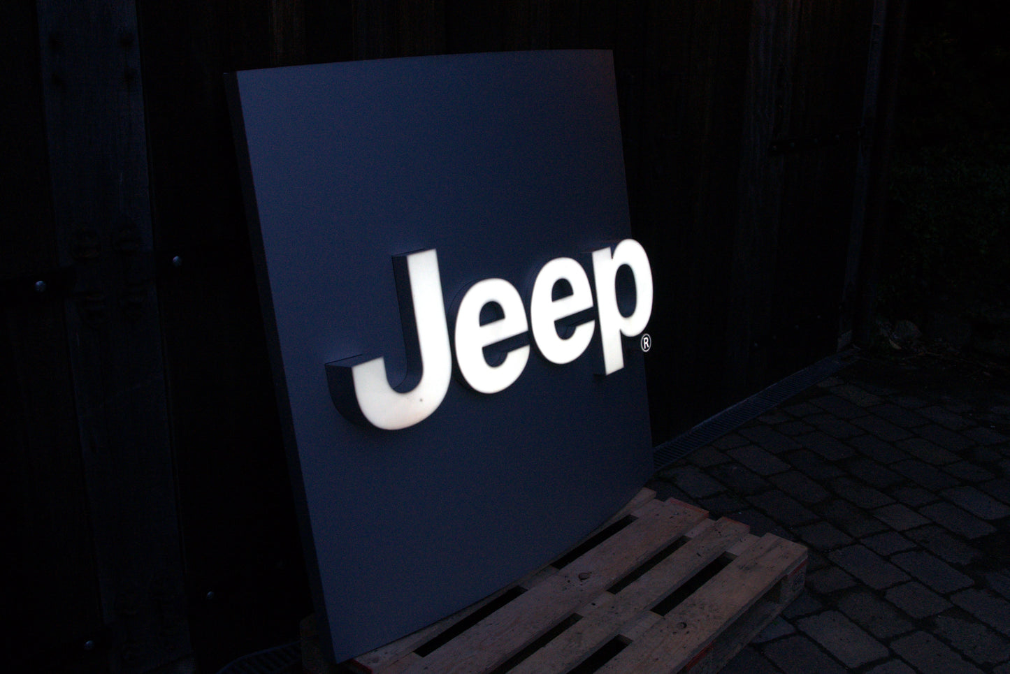 Jeep Dealership Illuminated Logo Sign #D48