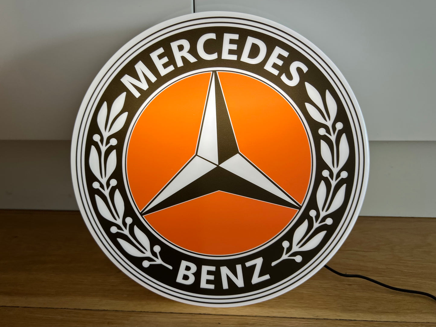 Mercedes Benz Round Illuminated Logo Sign #B53