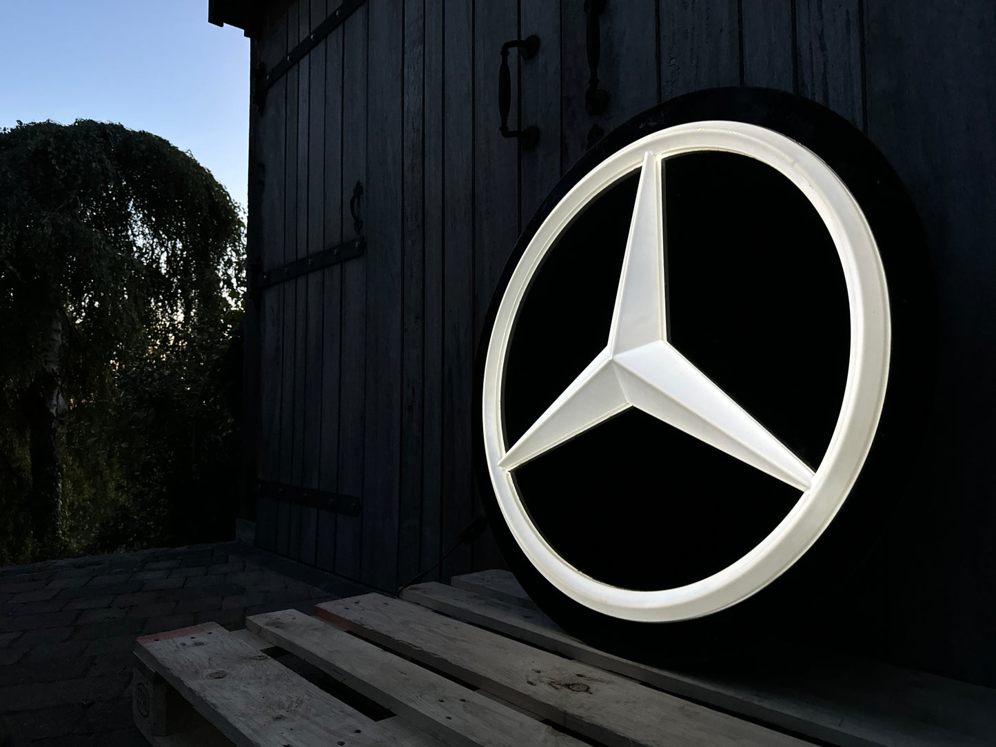 Mercedes Benz Dealership Vintage Round Illuminated Sign #D14