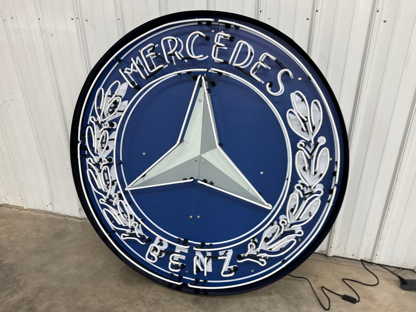 Mercedes Benz Neon Sign #N123