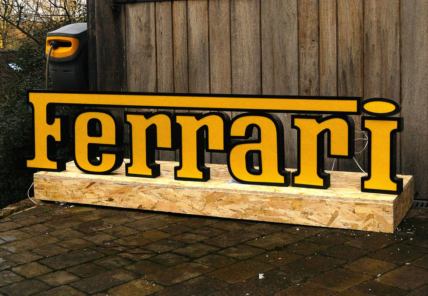Ferrari Spellout Illuminated Logo Sign #D7