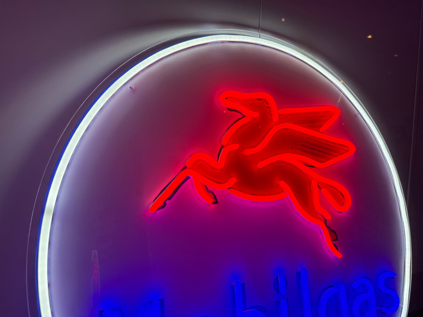 Mobil Mobilgas Neon Sign #N128