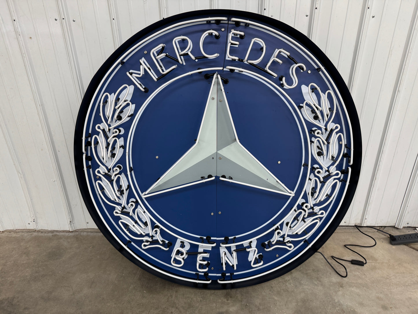 Mercedes Benz Neon Sign #N123
