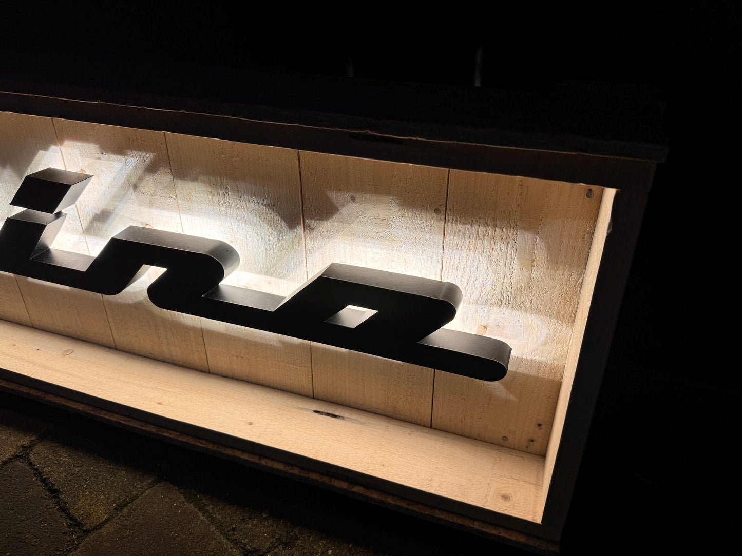 Pininfarina Illuminated Metal Sign Black #D15