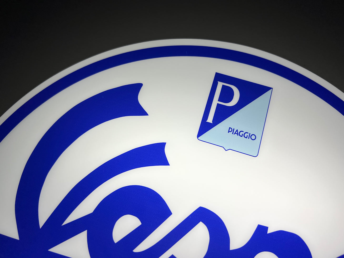 Vespa Service Round Illuminated Logo Sign #B66