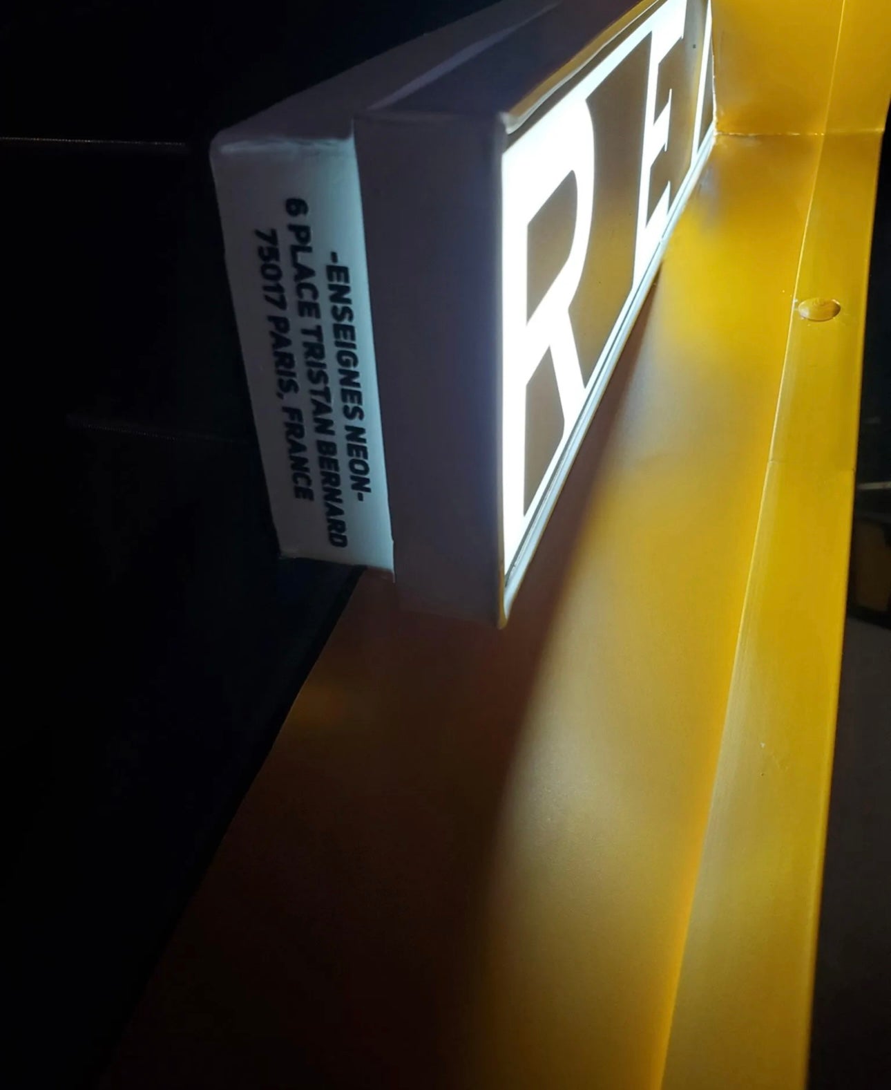 Singer Reimagined Porsche Illuminated Sign #D21