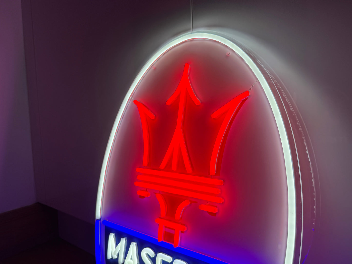 Maserati Neon Sign #N145