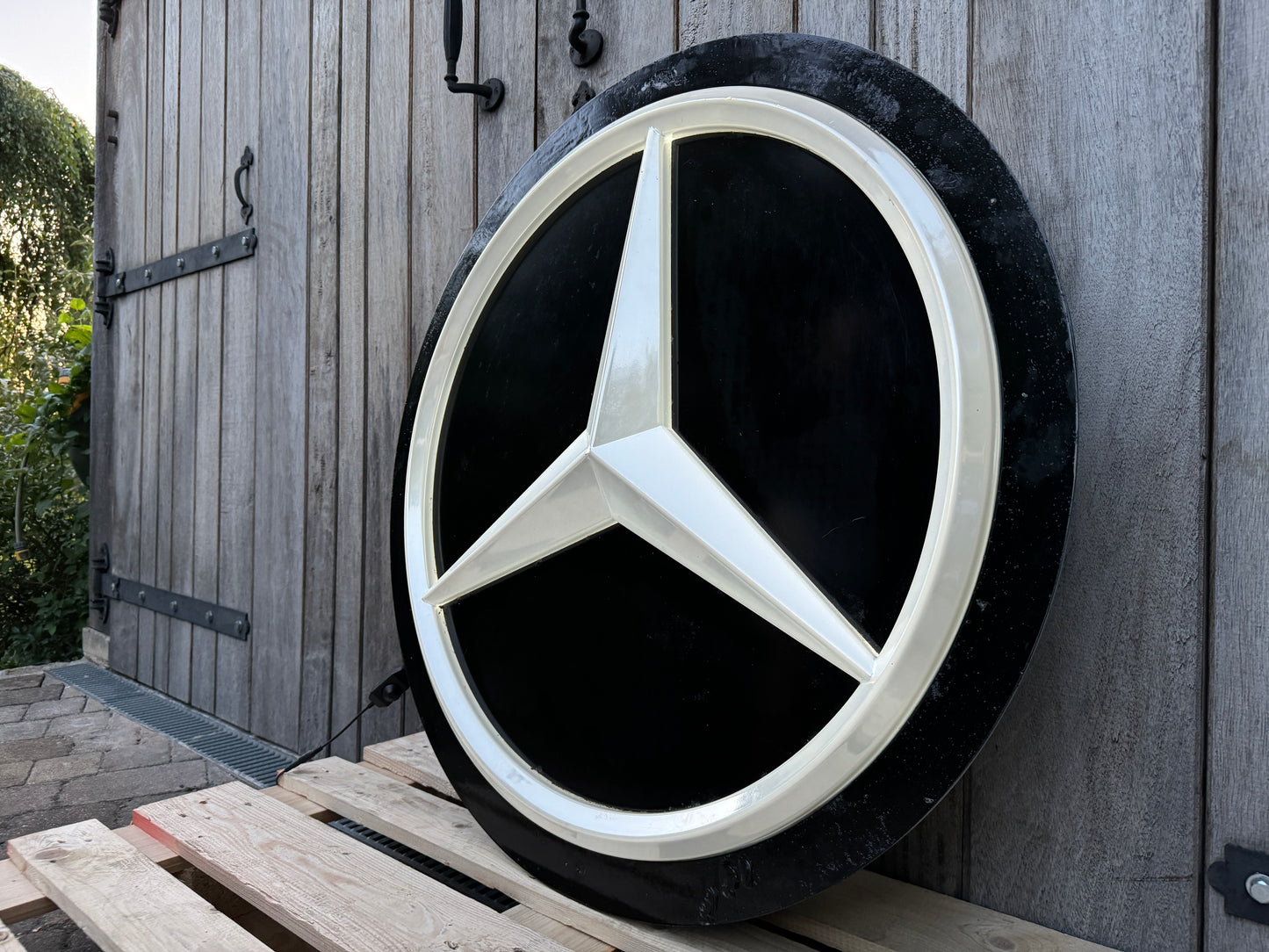 Mercedes Benz Dealership Vintage Round Illuminated Sign #D14