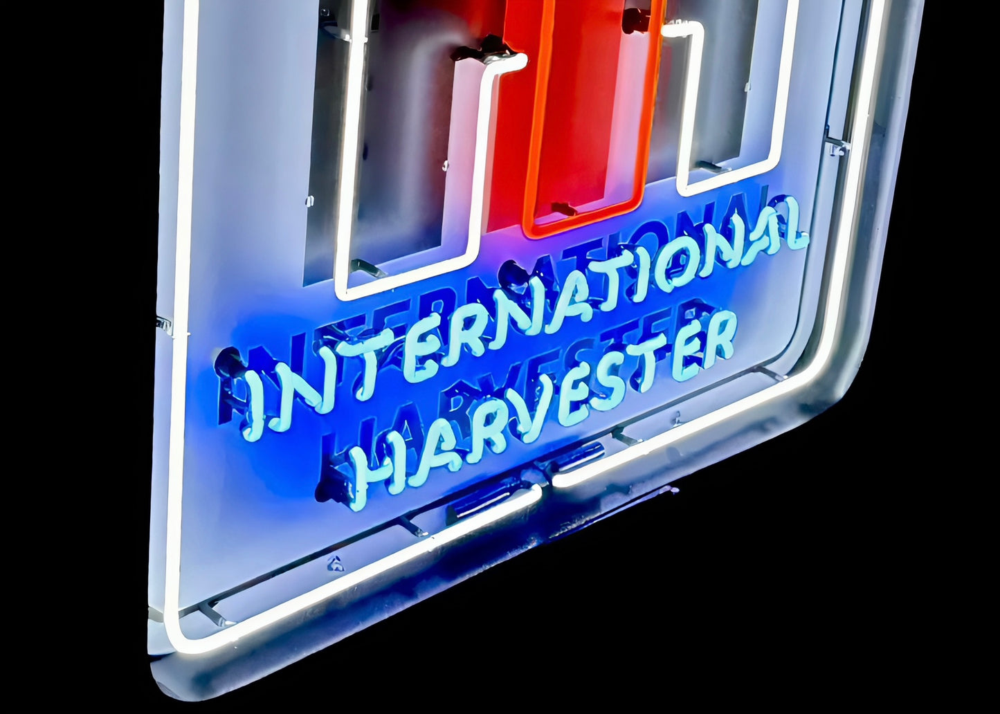 International Harvester Neon Sign #N117