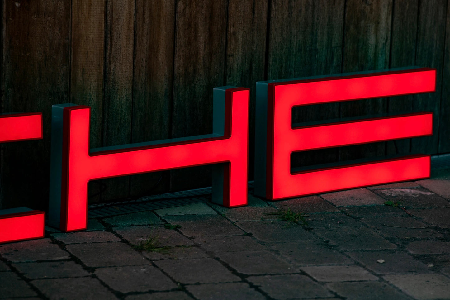 Porsche Dealership Illuminated Sign #D18