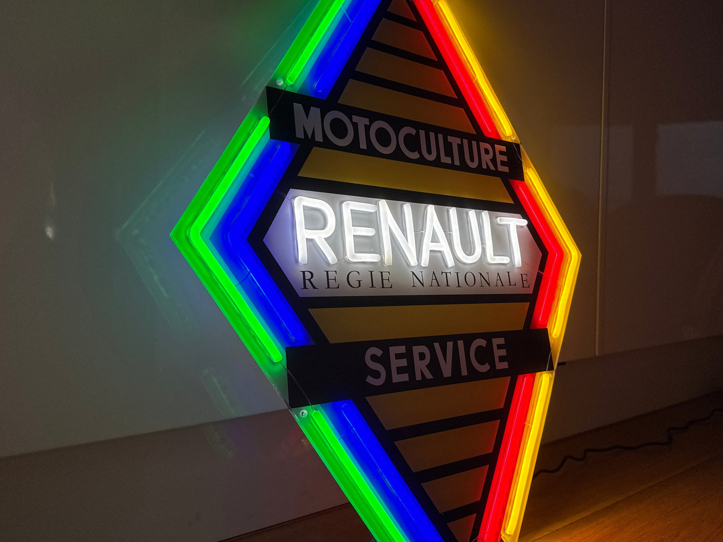 Renault Neon Sign #N139