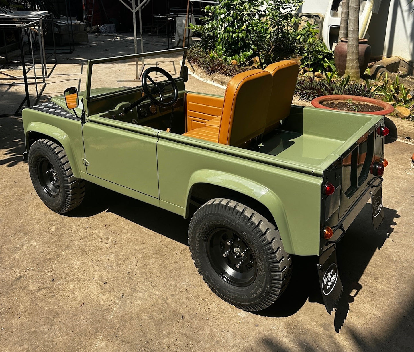 Land Rover Defender Junior Car #J5