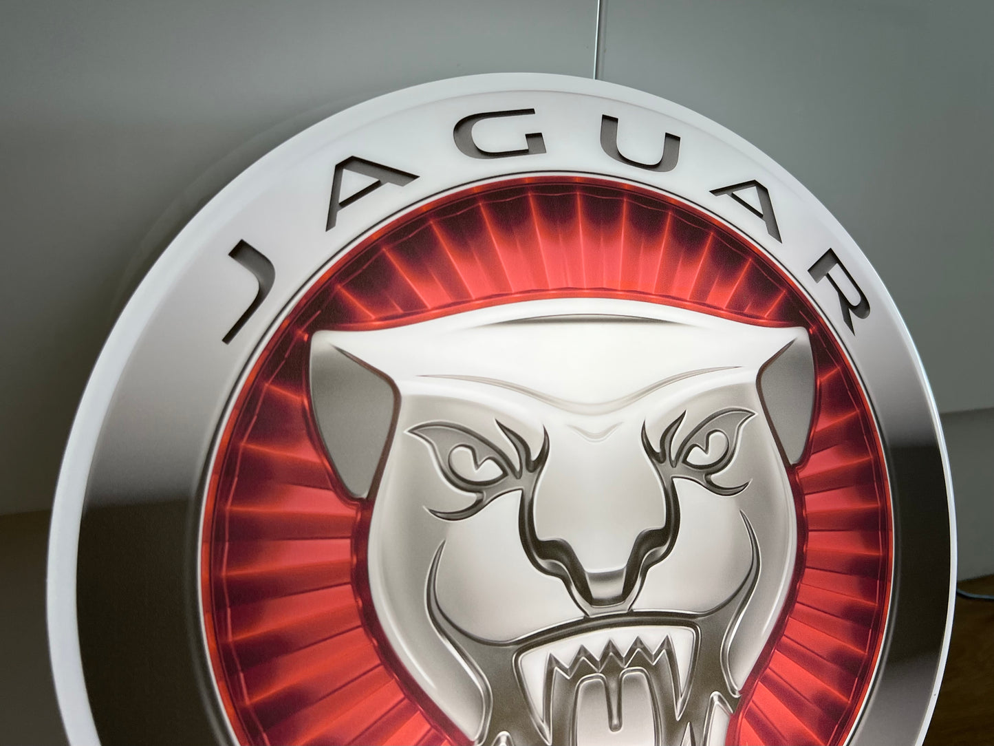 Jaguar Round Illuminated Logo Sign #B40