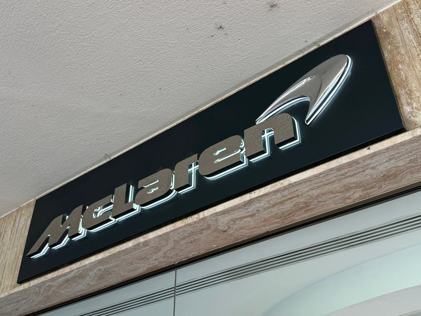 McLaren Dealership Illuminated Sign #D12