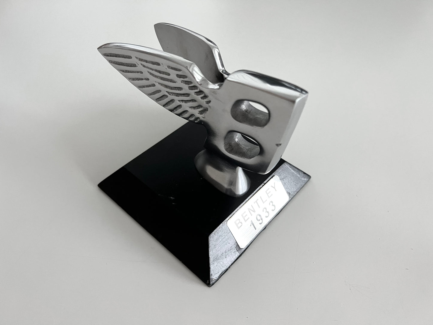 Bentley 1933 Flying Spur Metal Sculpture #S2