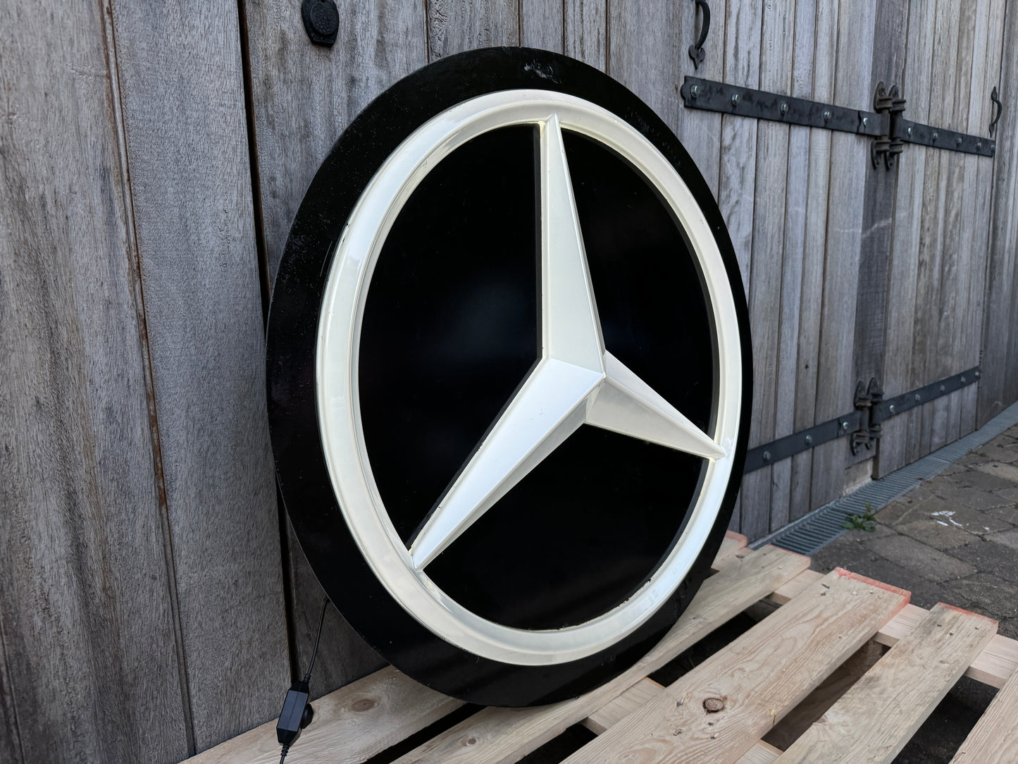 Mercedes Benz Dealership Vintage Round Illuminated Sign #D14
