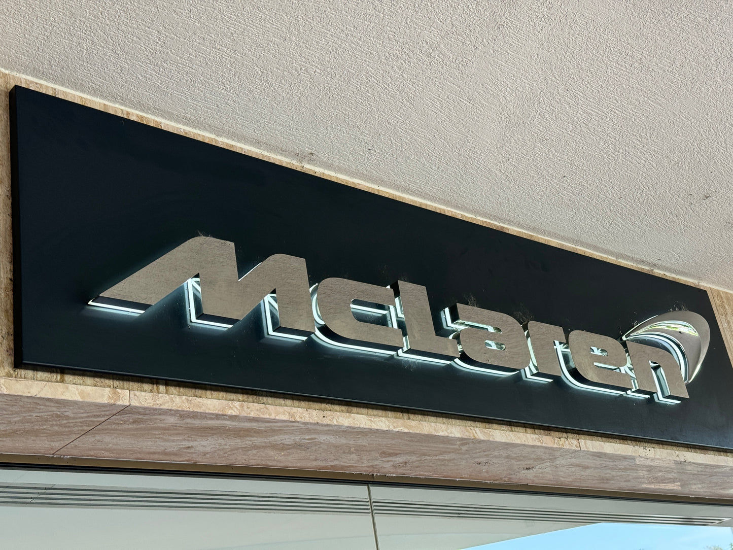 McLaren Dealership Illuminated Sign #D12